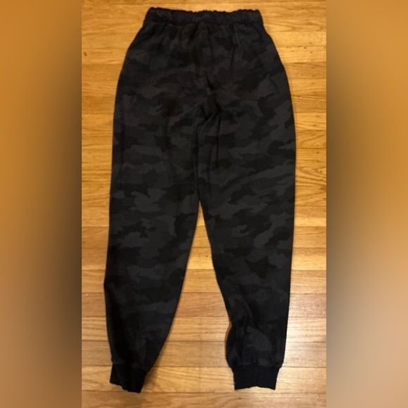 Lululemon Stretch High-Rise Jogger Heritage 365 Camo Deep Coal Multi Sz 8 - Picture 8 of 11